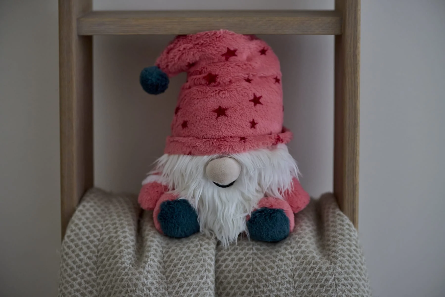 Warmies® Gonk - Image 7